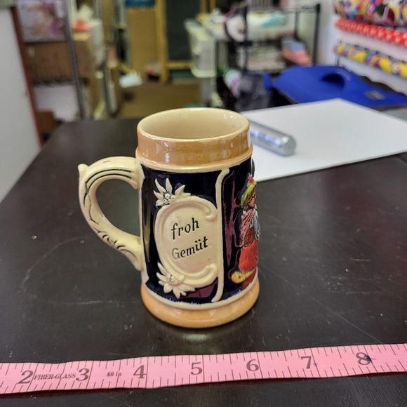 Vintage small German beer stien made in Germany - Picture 3 of 6